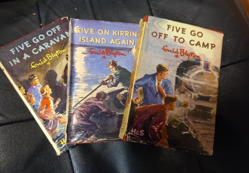 11 Famous Five Enid Blyton Books